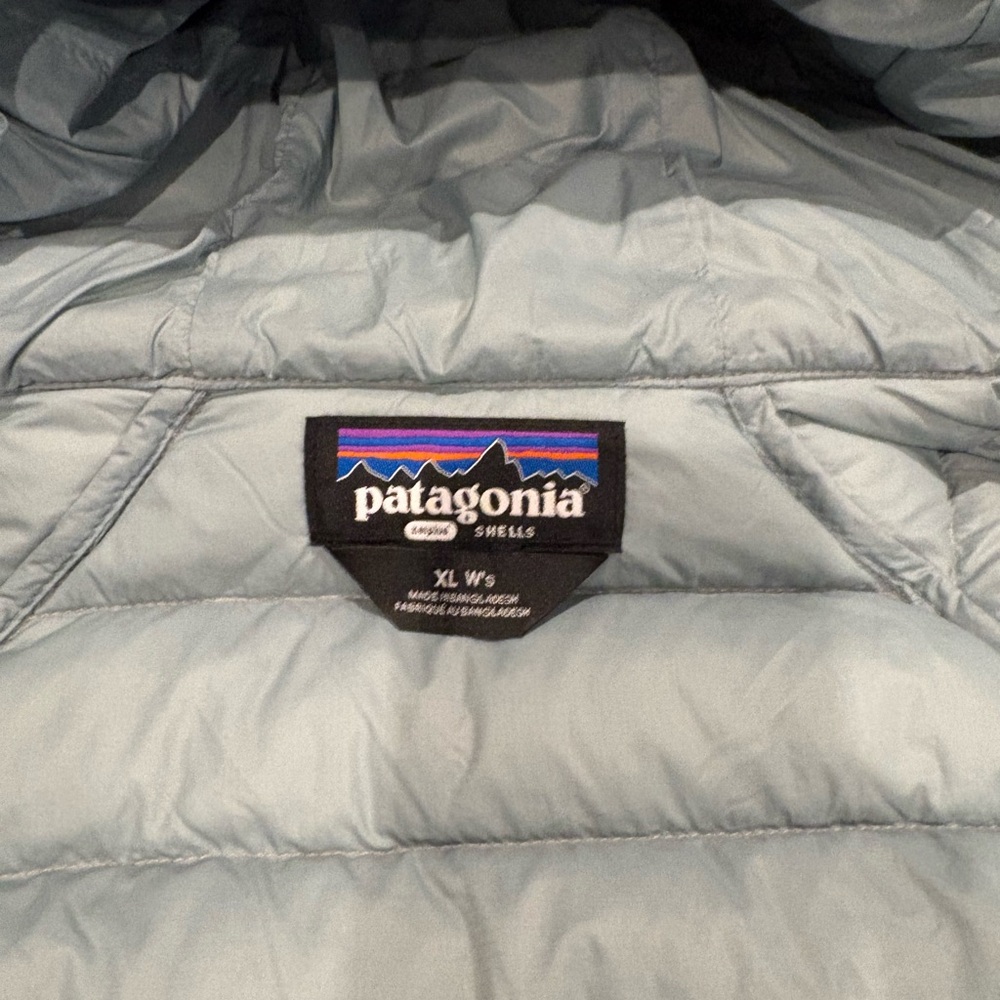 Patagonia Down Sweater Hoody women’s size XL - Picture 5 of 7